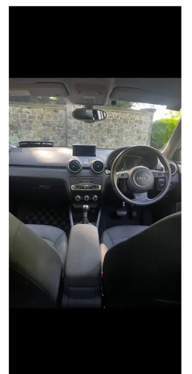 Audi A1 2012 - Image 2