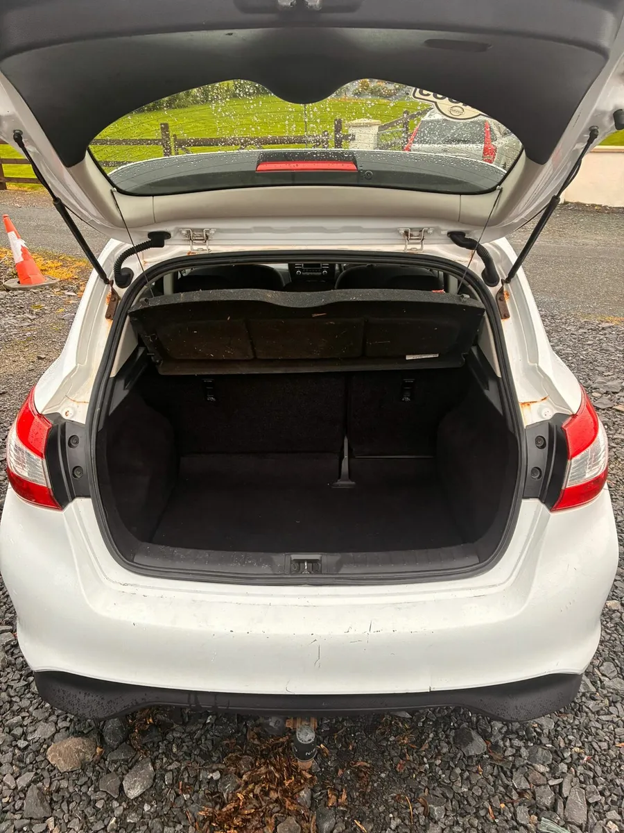 151 Nissan pulsar - Image 3