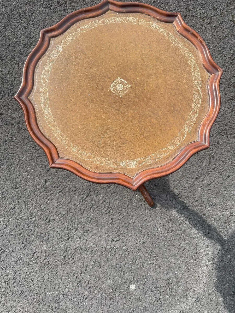 Antique table - Image 2