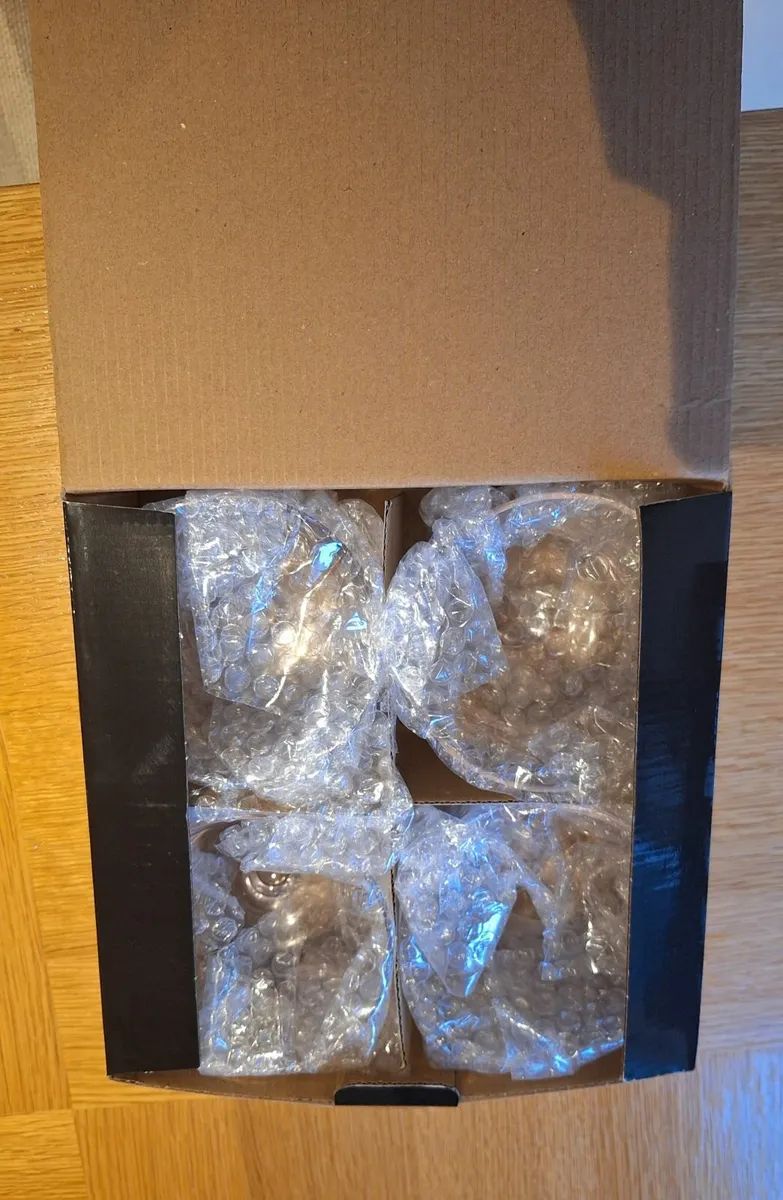 Set of 4 glass dessert dishes - Image 2