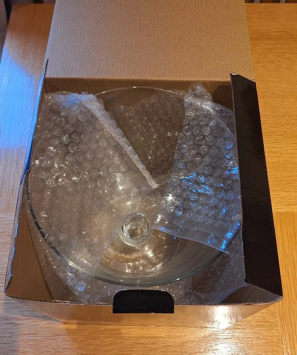 Large glass dessert dish - Image 2