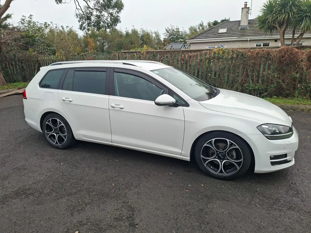 VW GOLF ESTATE - Image 1