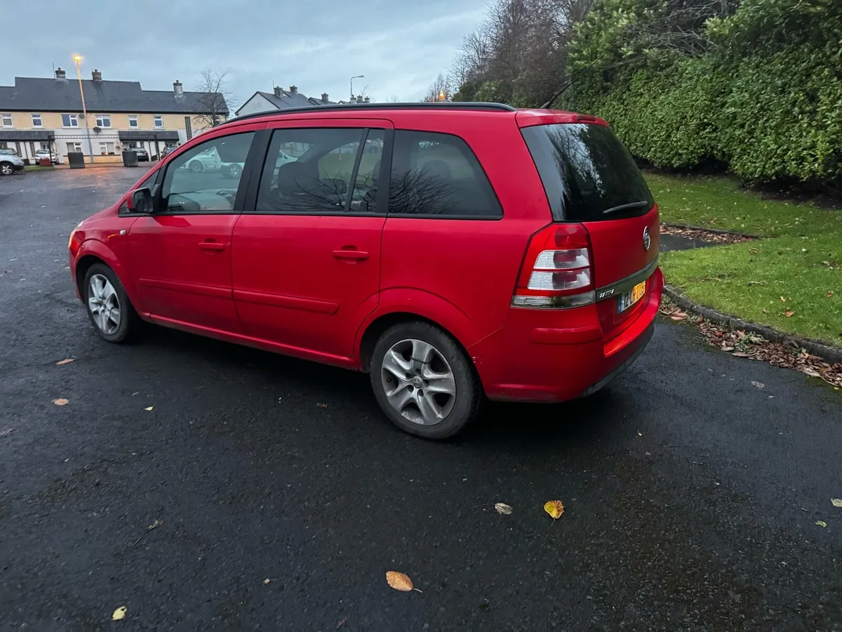 2012 Vauxhall zafira 1.7 diesel - Image 4