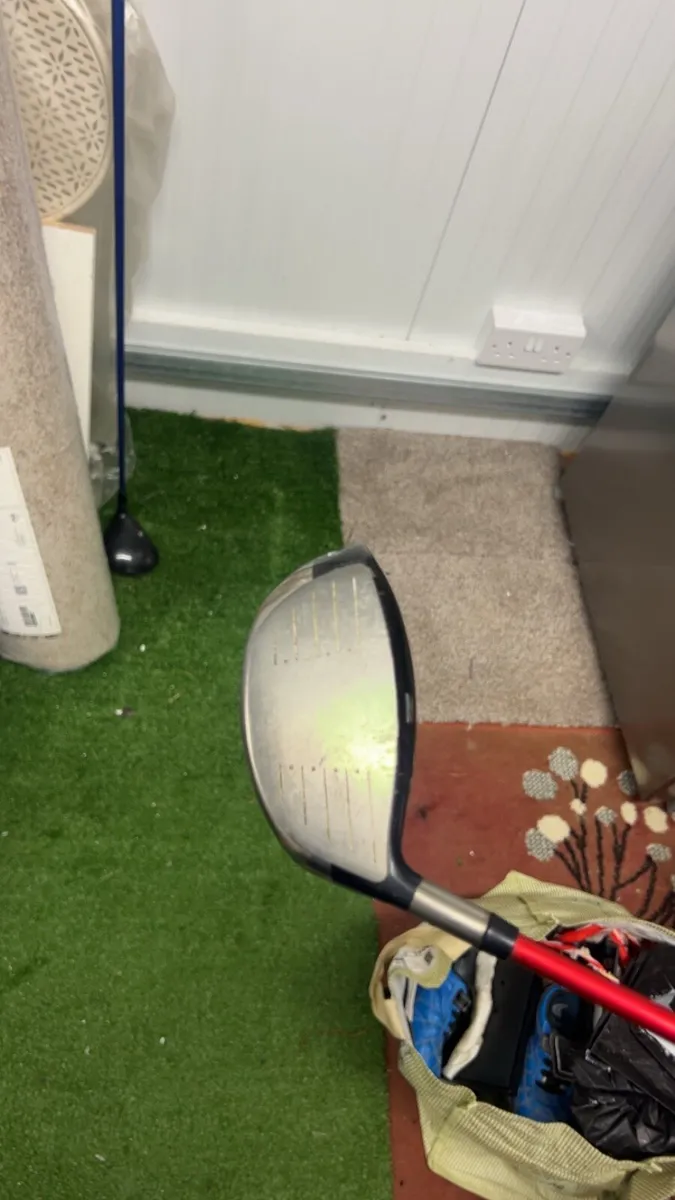 Titleist 909 d2 driver - Image 2