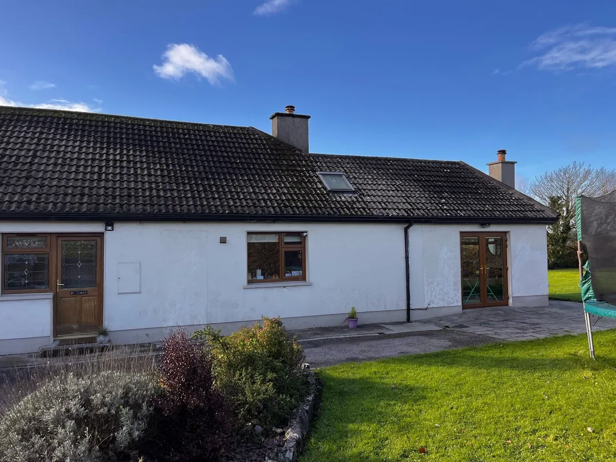 Roof tiles - Image 2