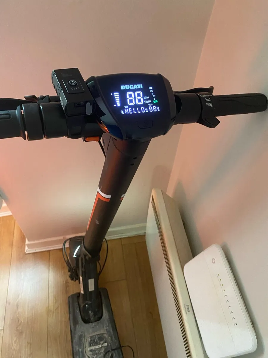 E-scooter - Image 1