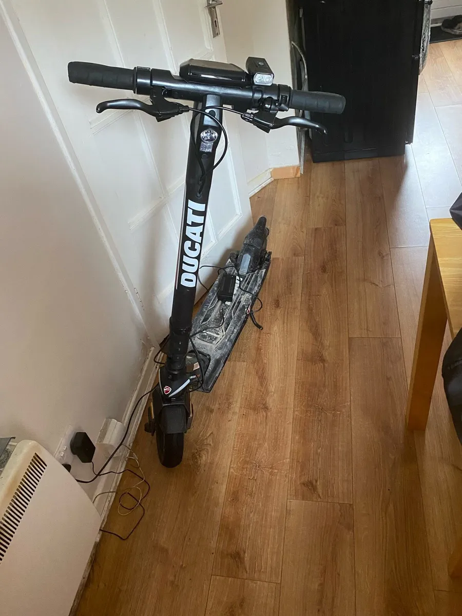 E-scooter - Image 2