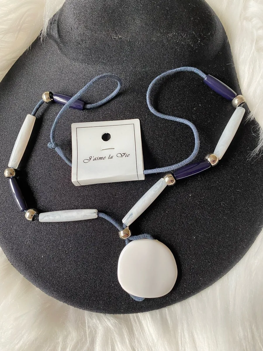 Brand New Jewellery J'AIME LA VIE Necklace - Image 2