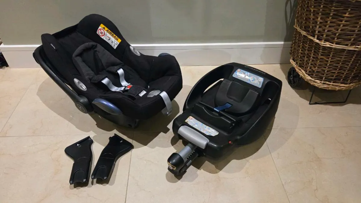 Baby items - Image 1