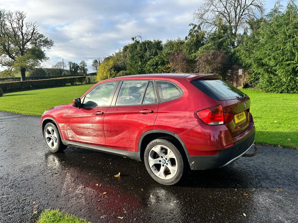 BMW X1 - Image 2