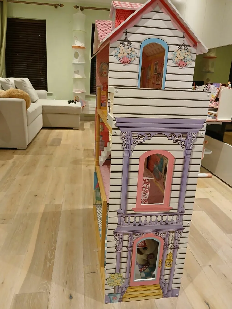 Dolls house - Image 3