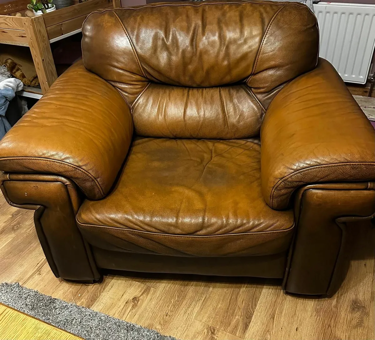 Sofa - *FREE* - Image 2