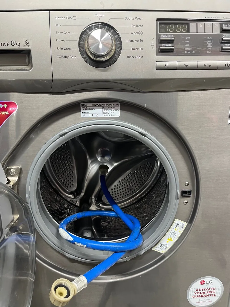 LG Washing Machine - Image 4