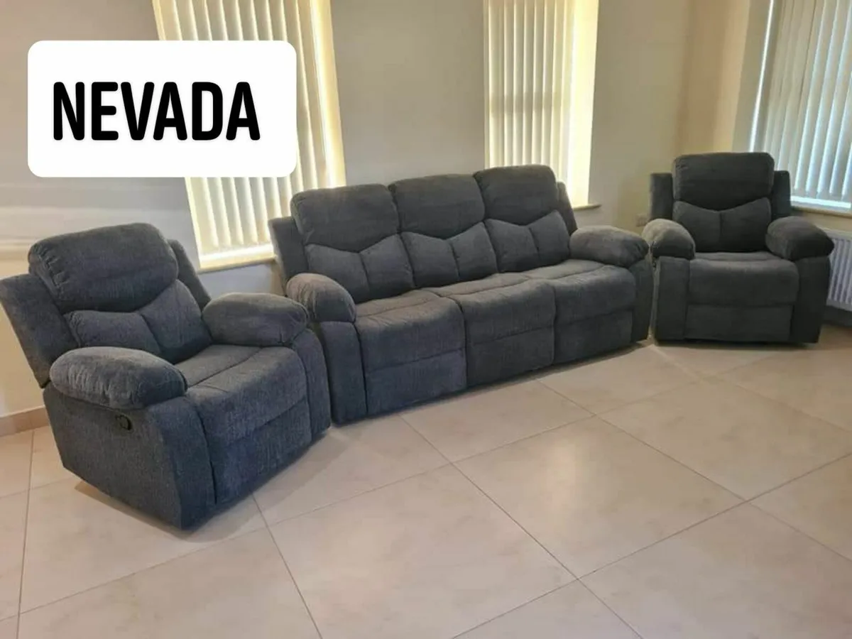 Nevada fabric recliners - Image 3