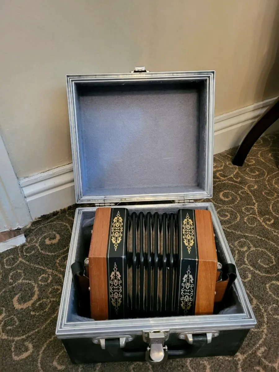 Concertina - Image 2