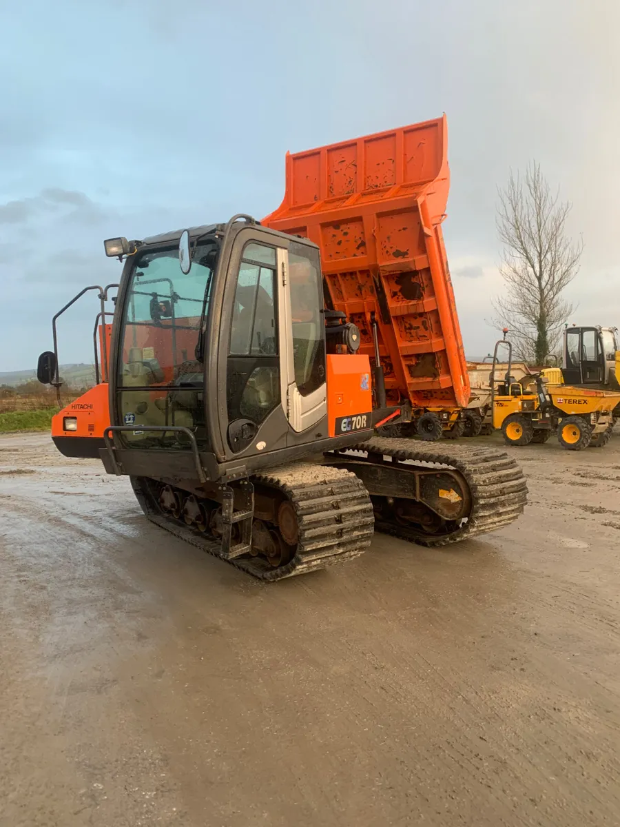 Hitachi Eg70R swivel track dumper - Image 2