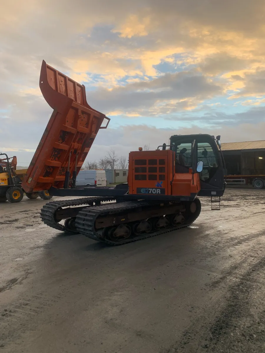 Hitachi Eg70R swivel track dumper - Image 3