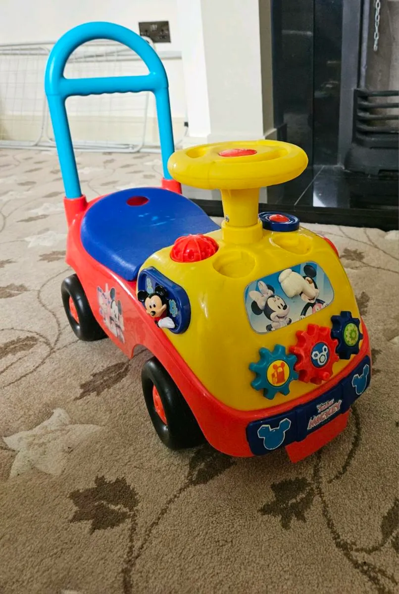 Mickey Mouse ride on - Image 4