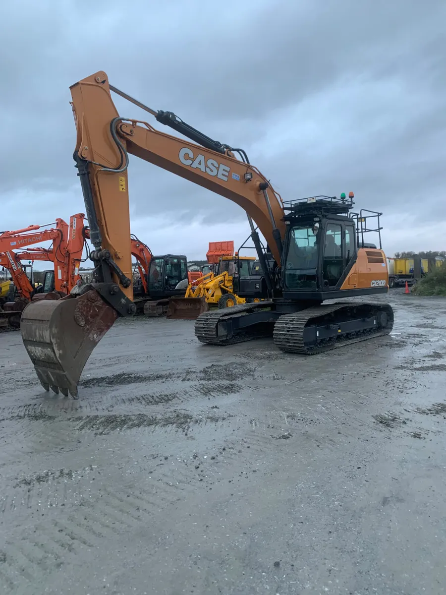 Case 210d.          2021 - Image 3