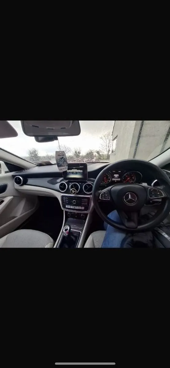 2017 Mercedes-benz Cla - Image 2