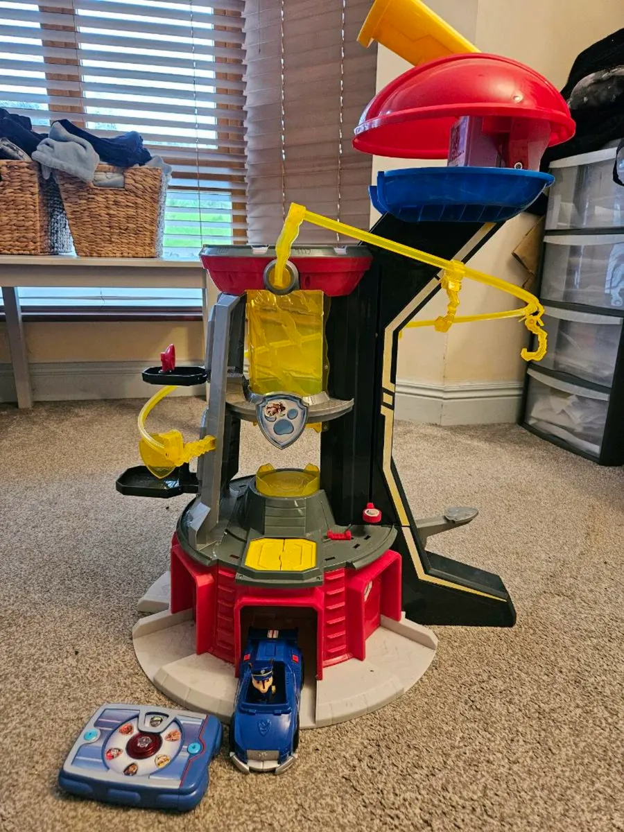 Paw Patrol Lookout Tower - Image 2