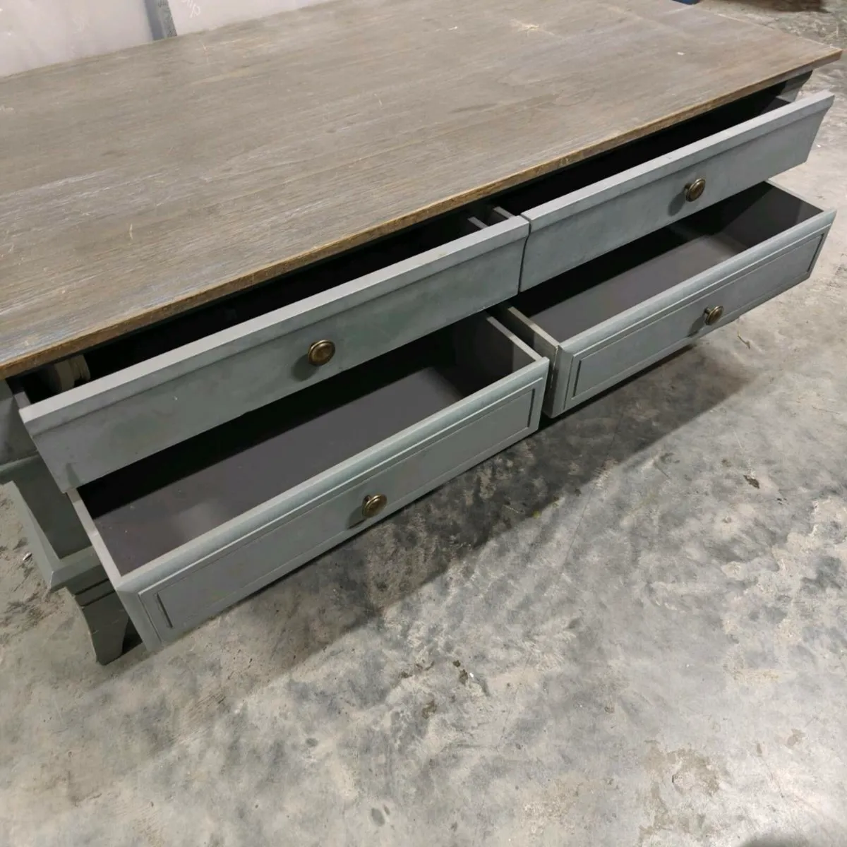 Coffee table, barstools, lamp table. - Image 3