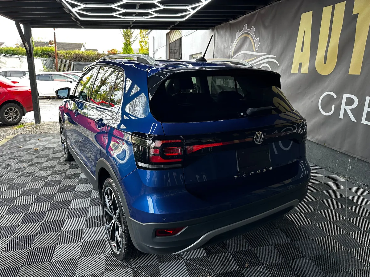 Vw T - Cross - Image 4