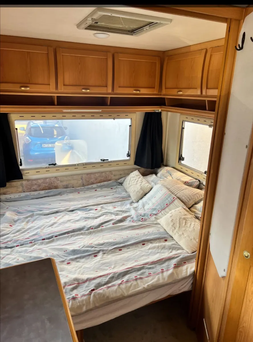 Camper Eura Mobil - Image 4