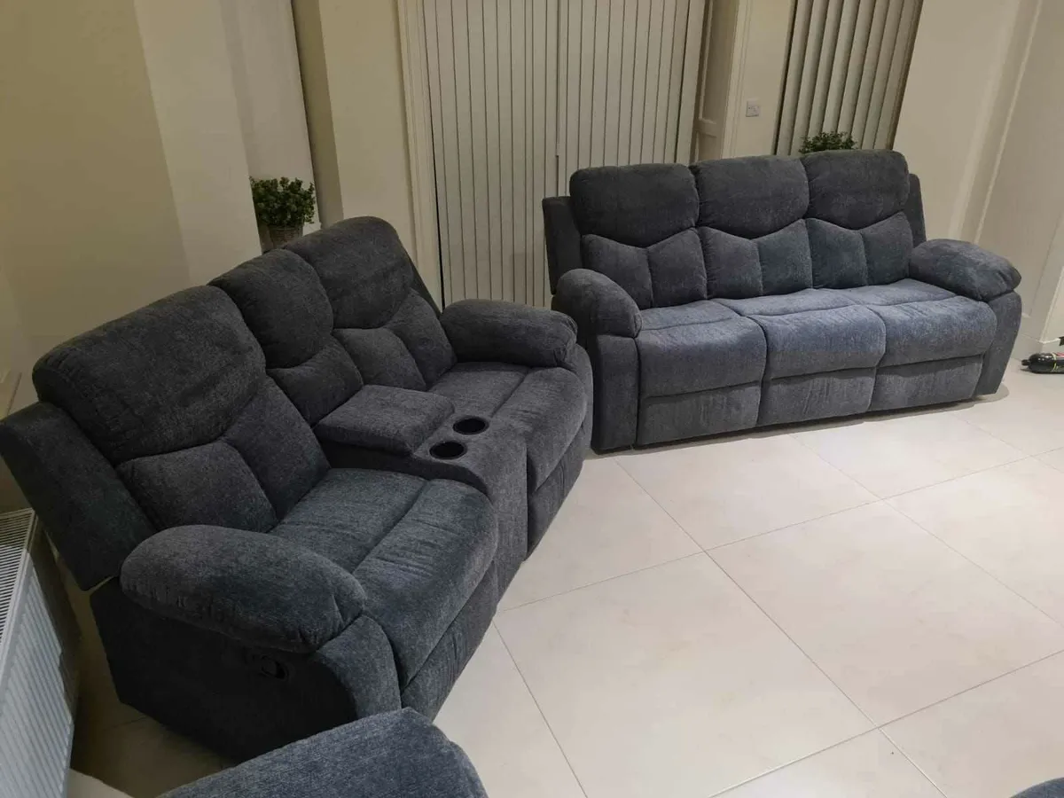 Nevada fabric recliners - Image 1