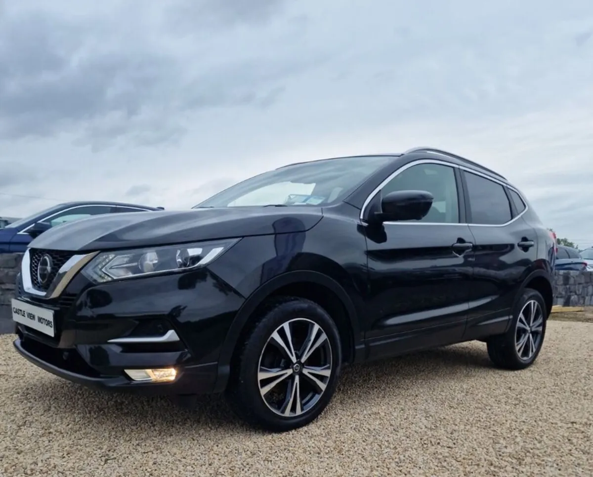 18 Nissan Qashqai Xe Model - Image 2