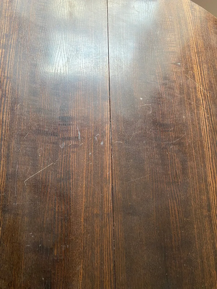 Dining table and 4 chairs - Image 4