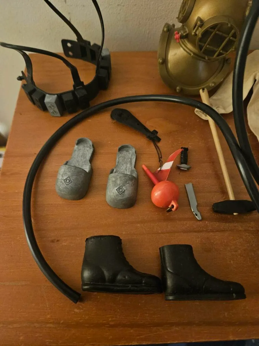 Vintage Action Man Deep Sea Diver Outfit - Image 3