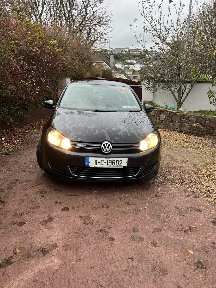 2011 Volkswagen Golf 1.6 bluemotion - Image 2