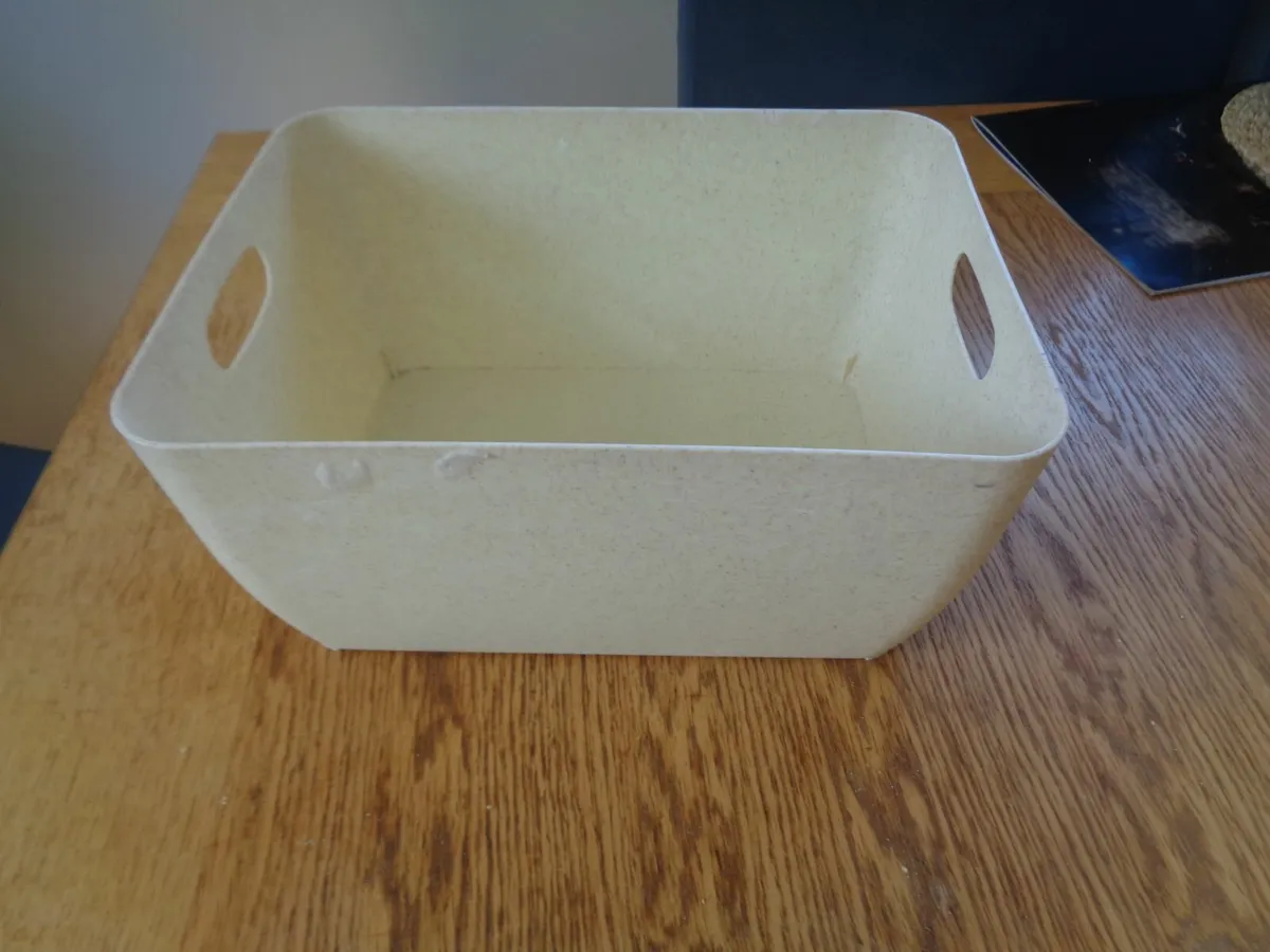 Plastic Storage Containers x 2 for Sale - Image 4