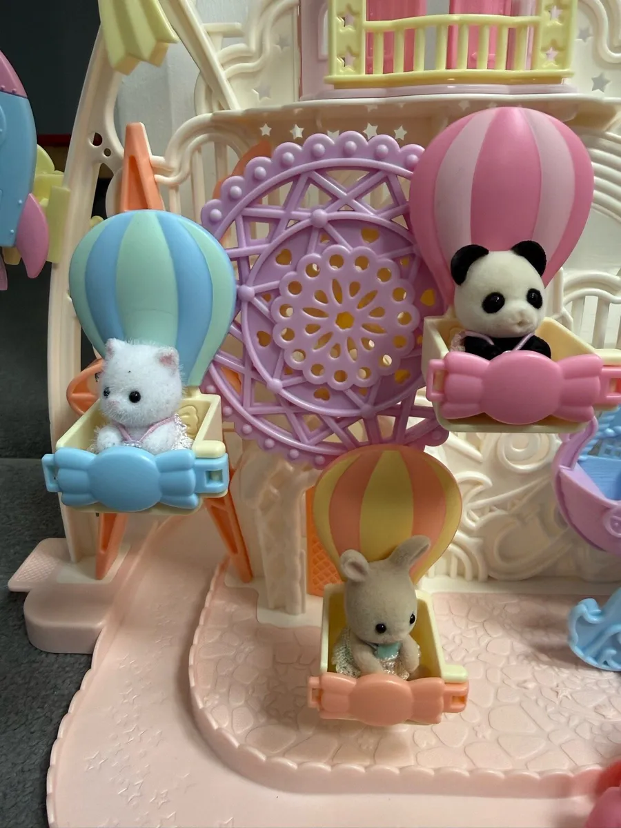 Sylvanian Families Baby Amusement Park,Cloud Train - Image 3