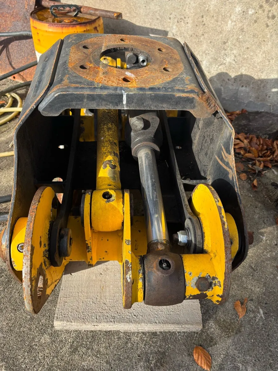 Gripen timber grab - Image 3