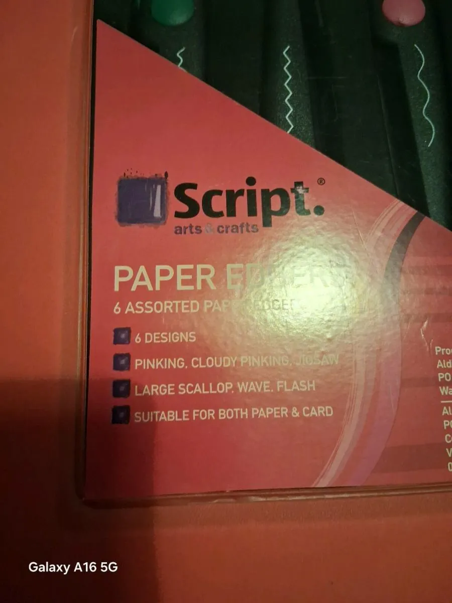 Paper edgers - Image 1
