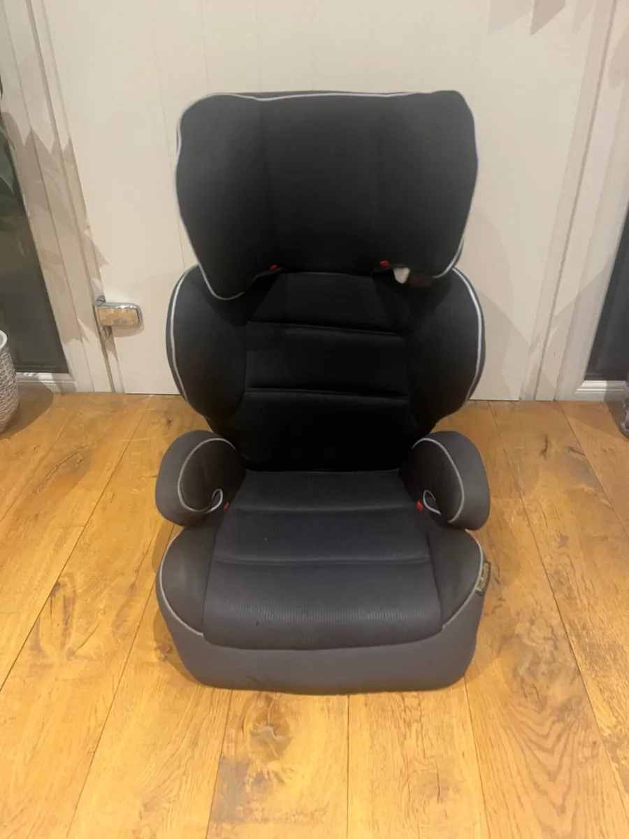 Booster seat with high back - Image 1