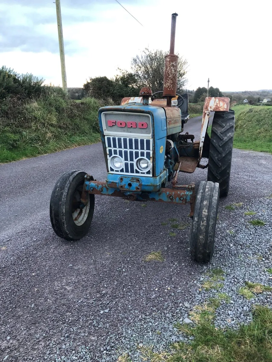 Ford 4000 - Image 1