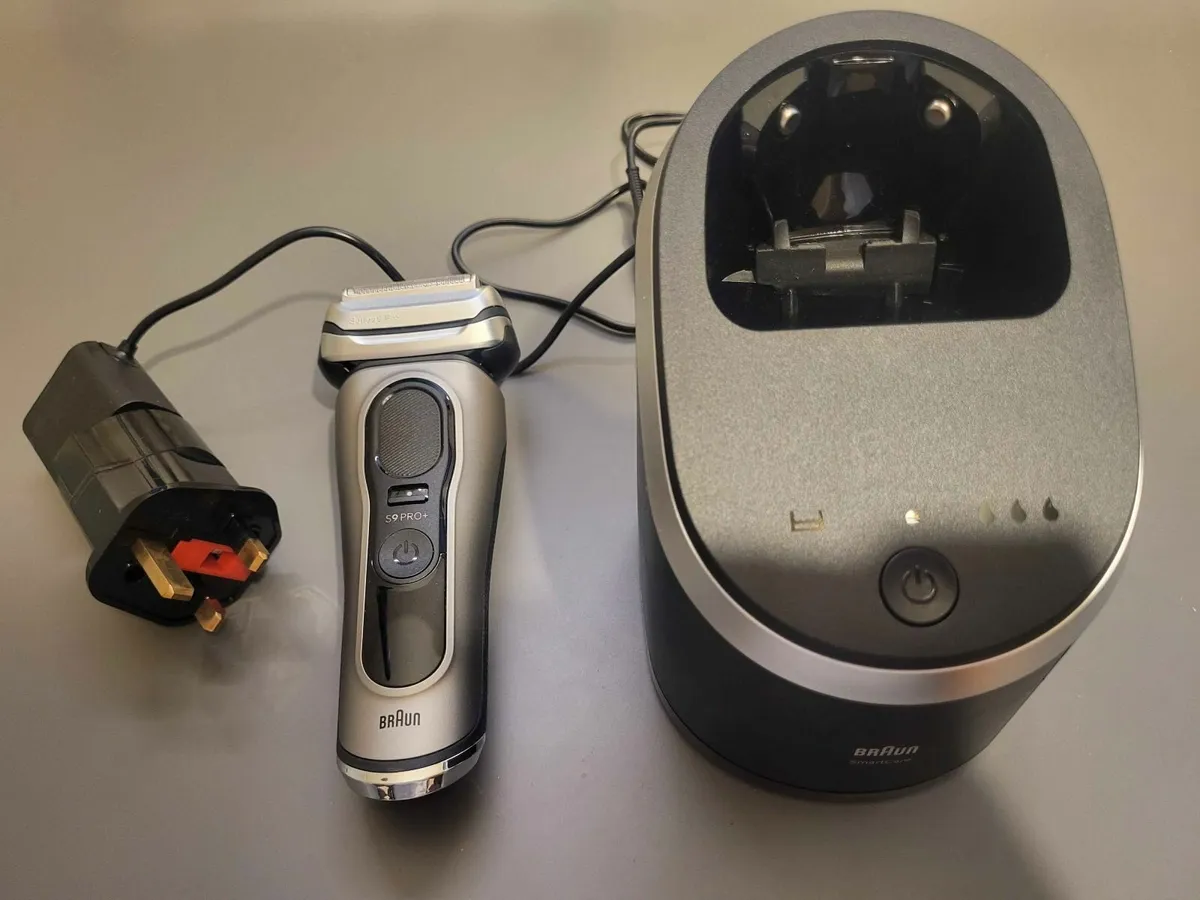 Braun Electric Shaver 9 PRO plus + 4 year warranty