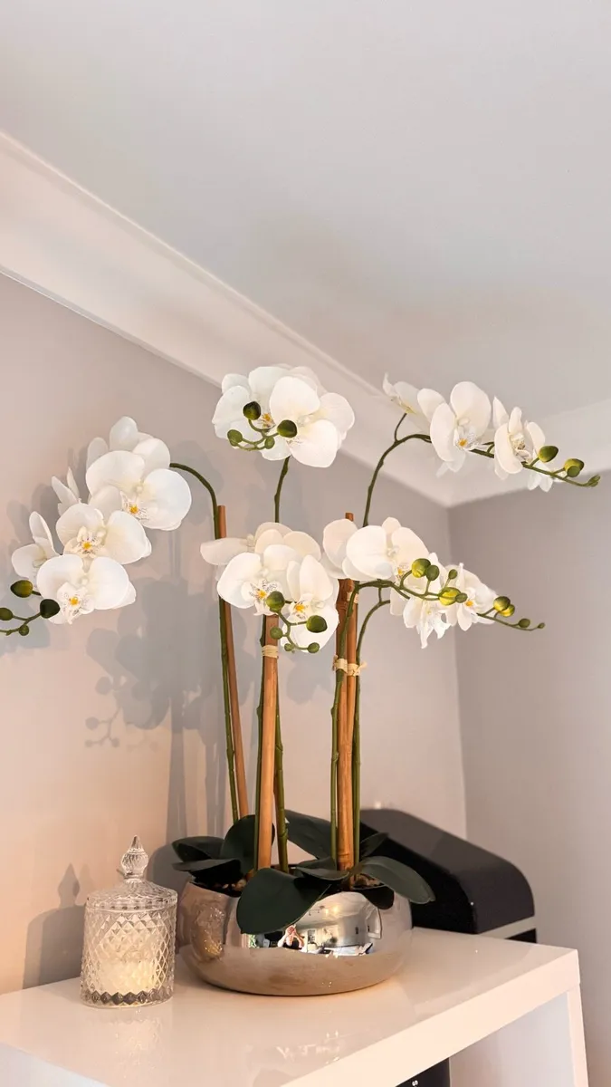 White Metallic Tabletop Artificial Orchid - Image 1