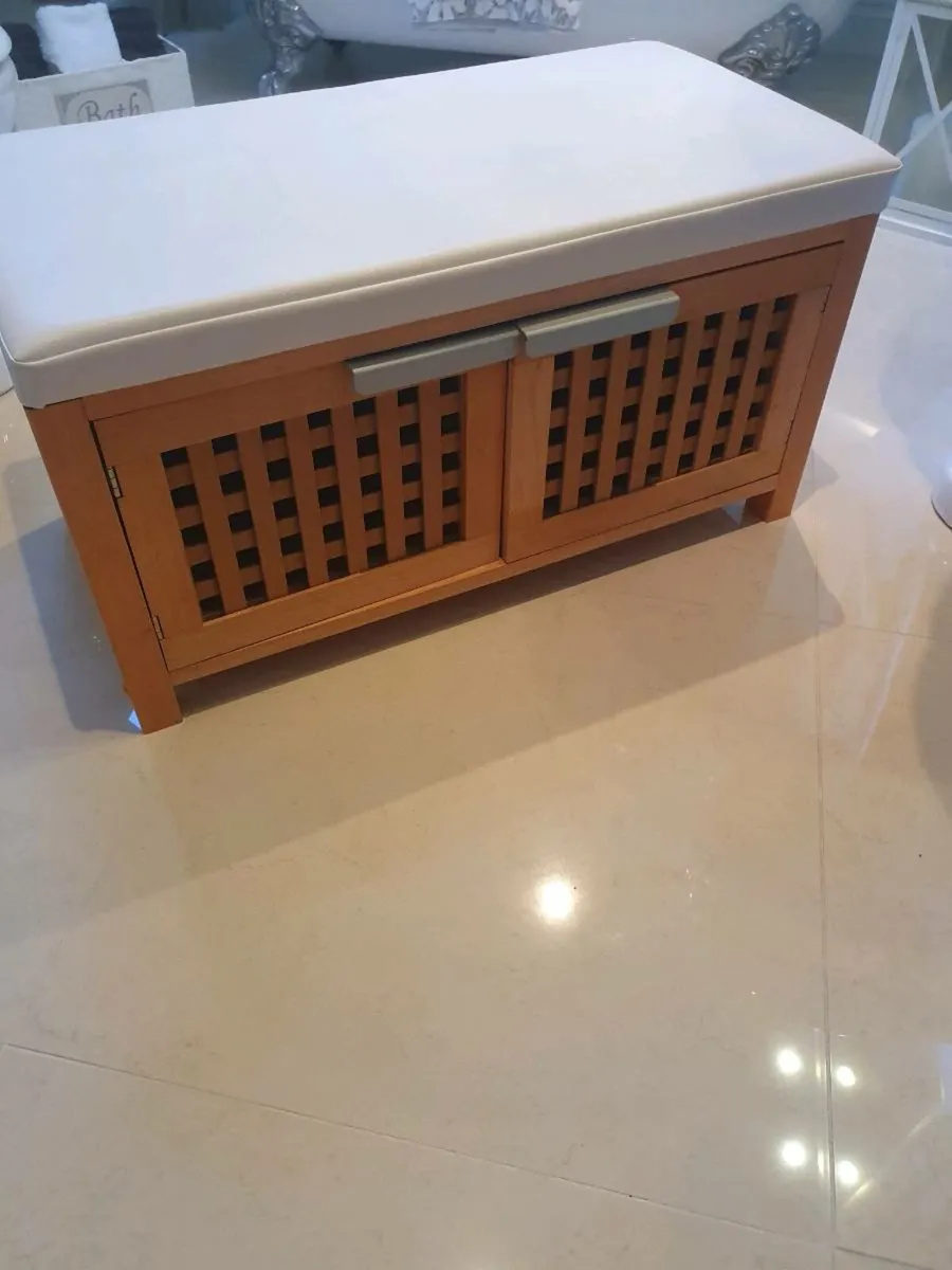 Blanket box - Image 1