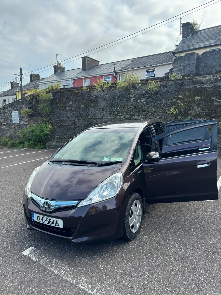Honda Fit 2012 Hybrid AUTO HIGH SPECS - Image 1