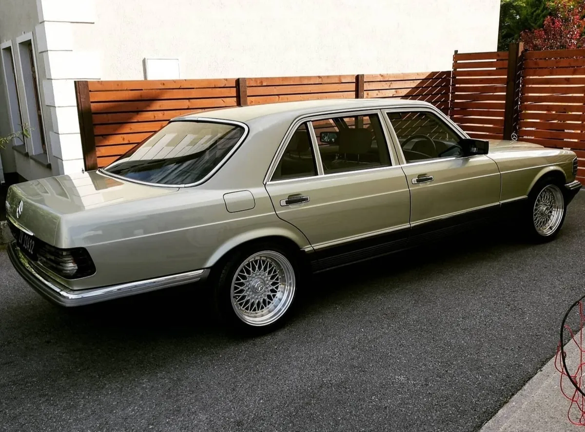 Mercedes 500 sel 84k miles 1982 - Image 1