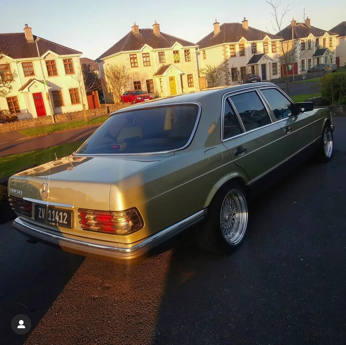 Mercedes 500 sel 84k miles 1982 - Image 4