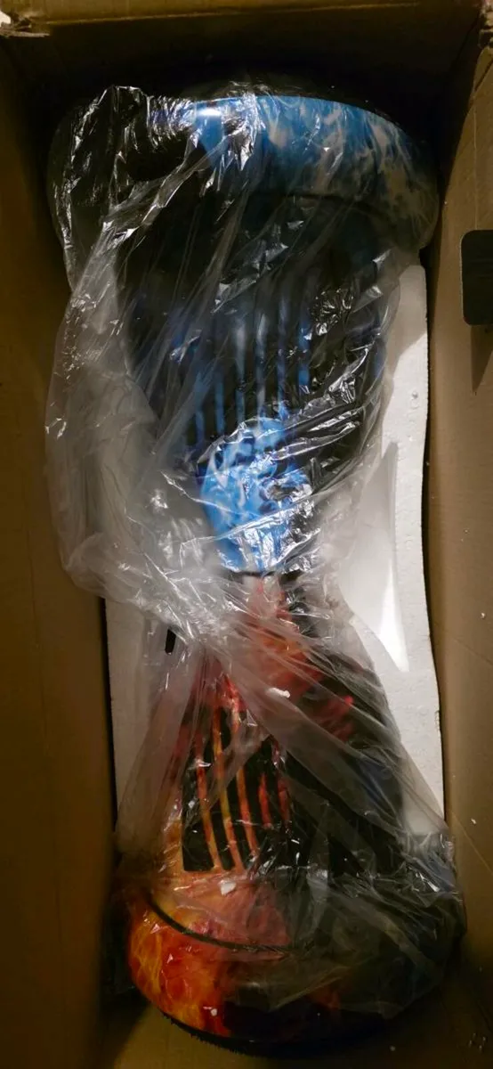 Oio Hover Board and cart - Image 3