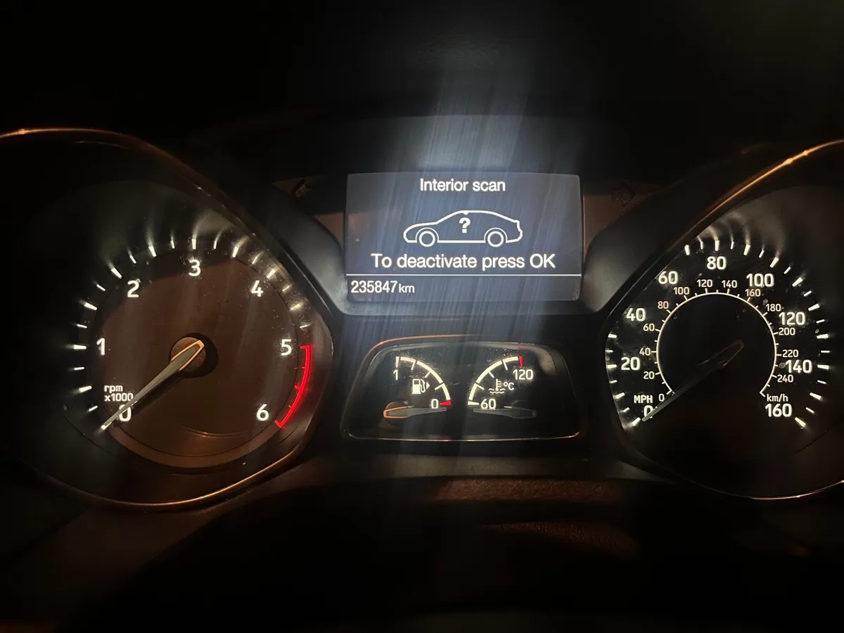 2018 Ford Focus ST-Line 1.5 - Image 3