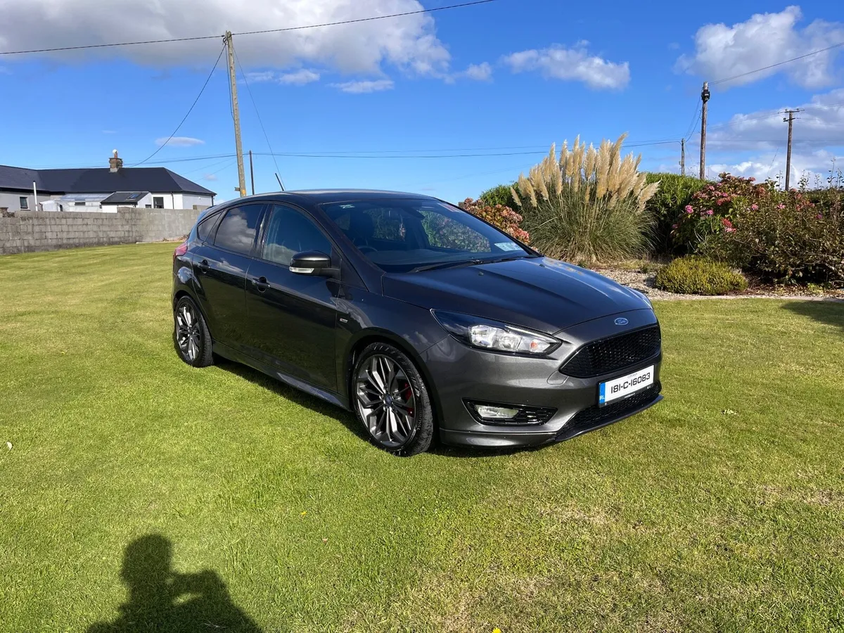 2018 Ford Focus ST-Line 1.5 - Image 2