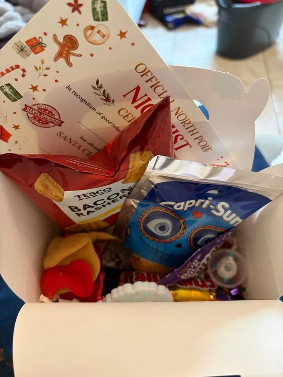 Christmas crafts and treat boxes - Image 4