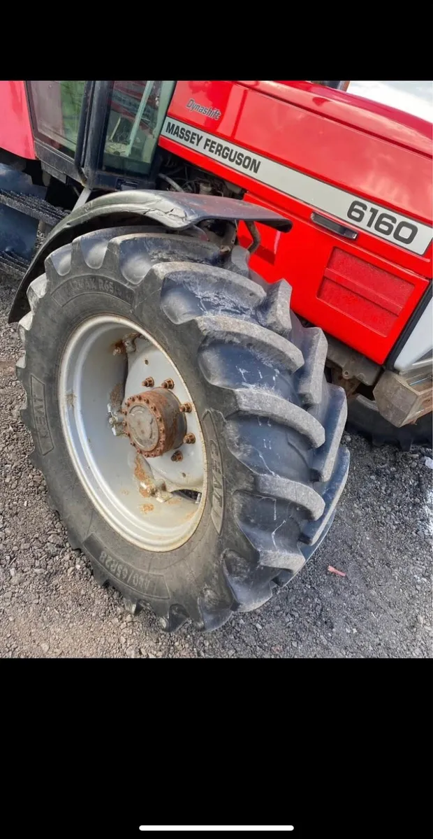 Massey 6160 - Image 4